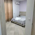 Stanza Lo Stadio * Sibari